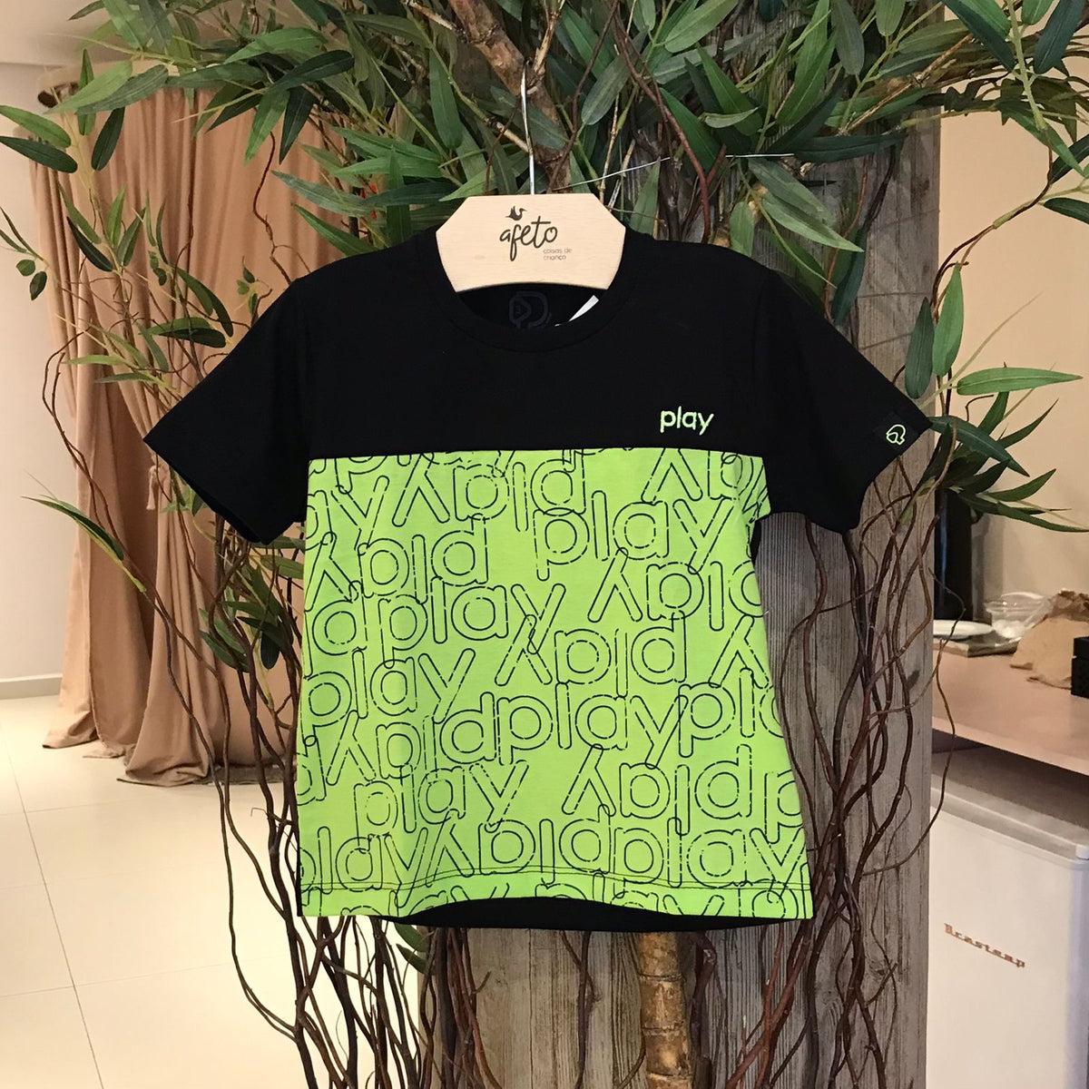 Camiseta Manga Curta Fakini Infantil menino Play Lettering