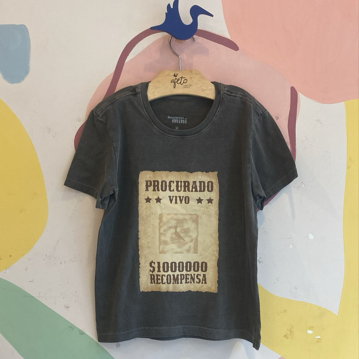 Camiseta manga curta Reserva menino Procurado Estonado Cinza