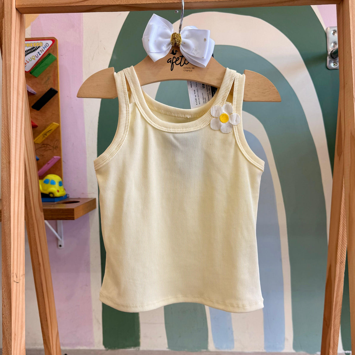 Blusa Infantil Menina Regata Flor Amarelo Bia