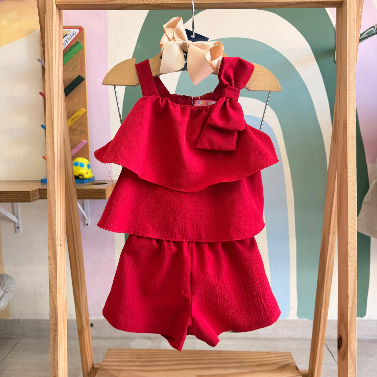 Conjunto Infantil Menina Blusa Regata Laço Babado e Shorts Vermelho Mon Sucre Olivia