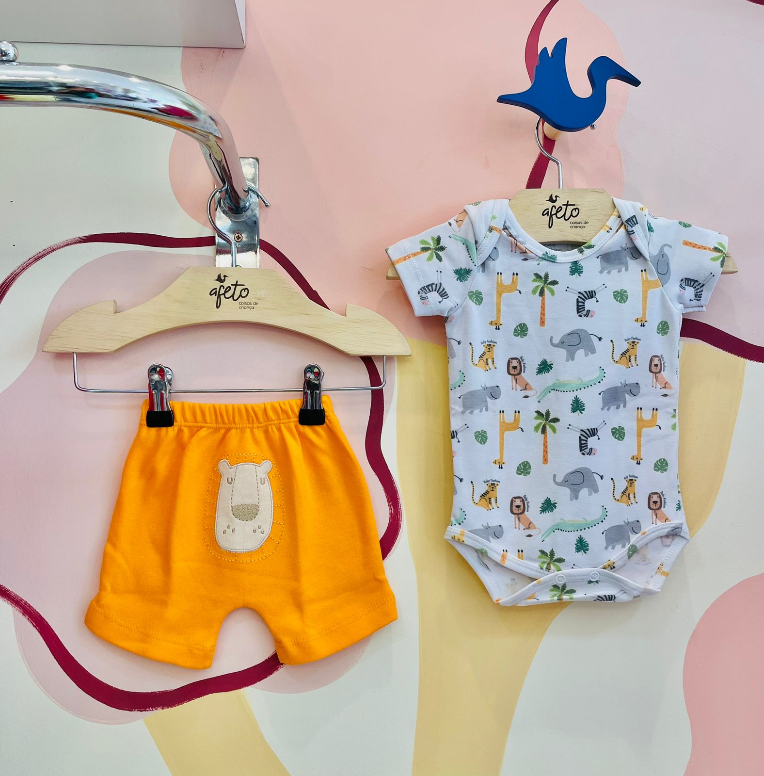 Conjunto Manga Curta Shorts Baby Fashion Infantil Unissex Safari