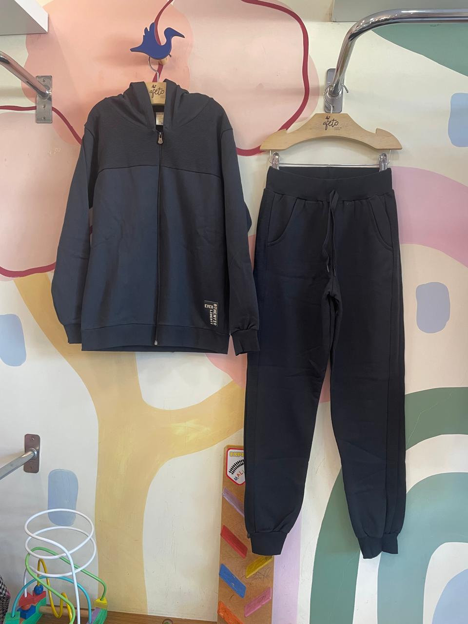 Conjunto Manga Longa Calça menino Jaqueta Gorgurao com Touca