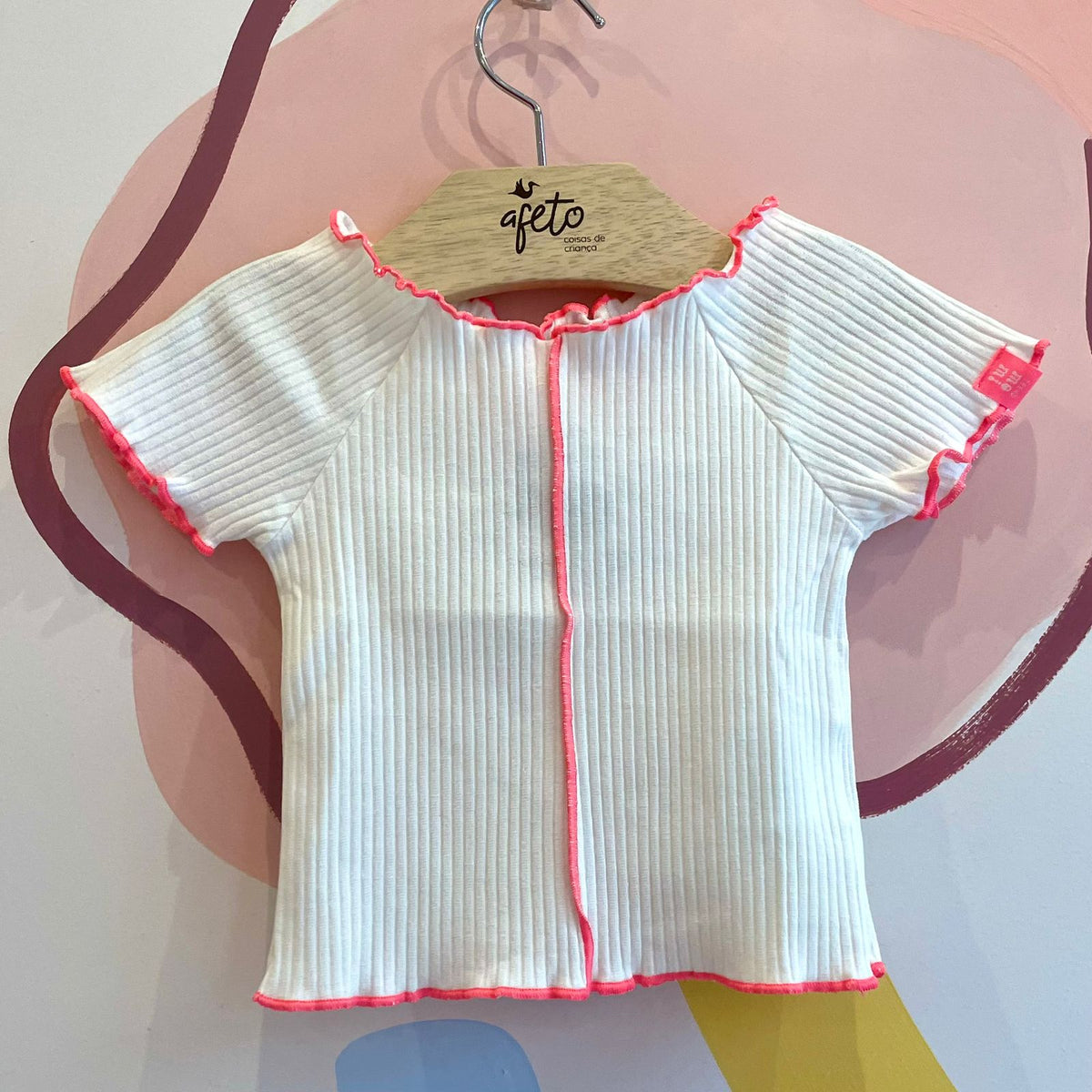 Blusa Manga Curta Momi Fem Canelada Frufru Neon