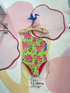 Maio menina Lete Flores