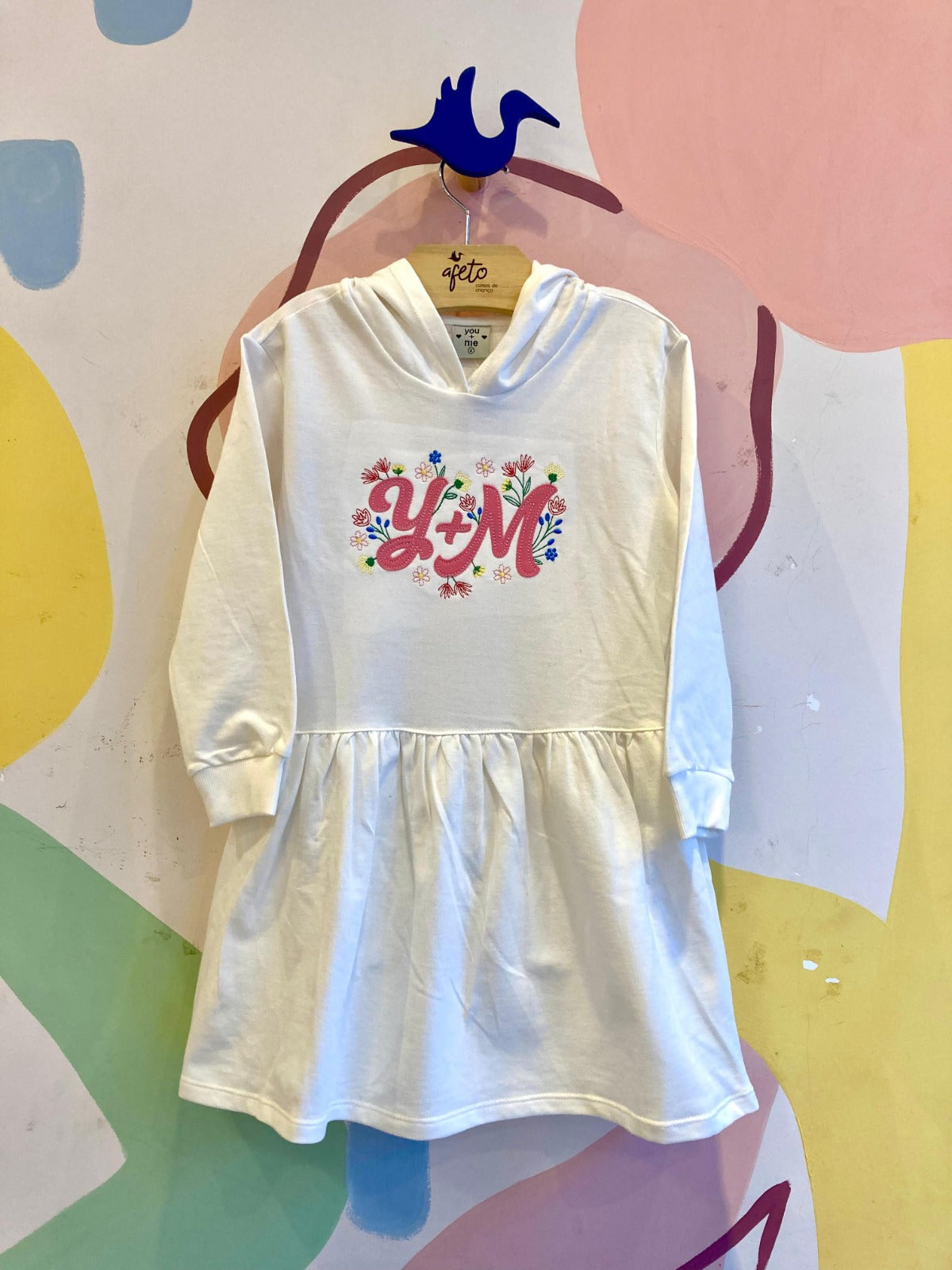 Vestido Manga Longa menina Bordado com Touca