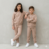 Conjunto Infantil Moletom Flanelado Manga Longa Calça Liso com Capuz e Bolsos Marrom Fakini
