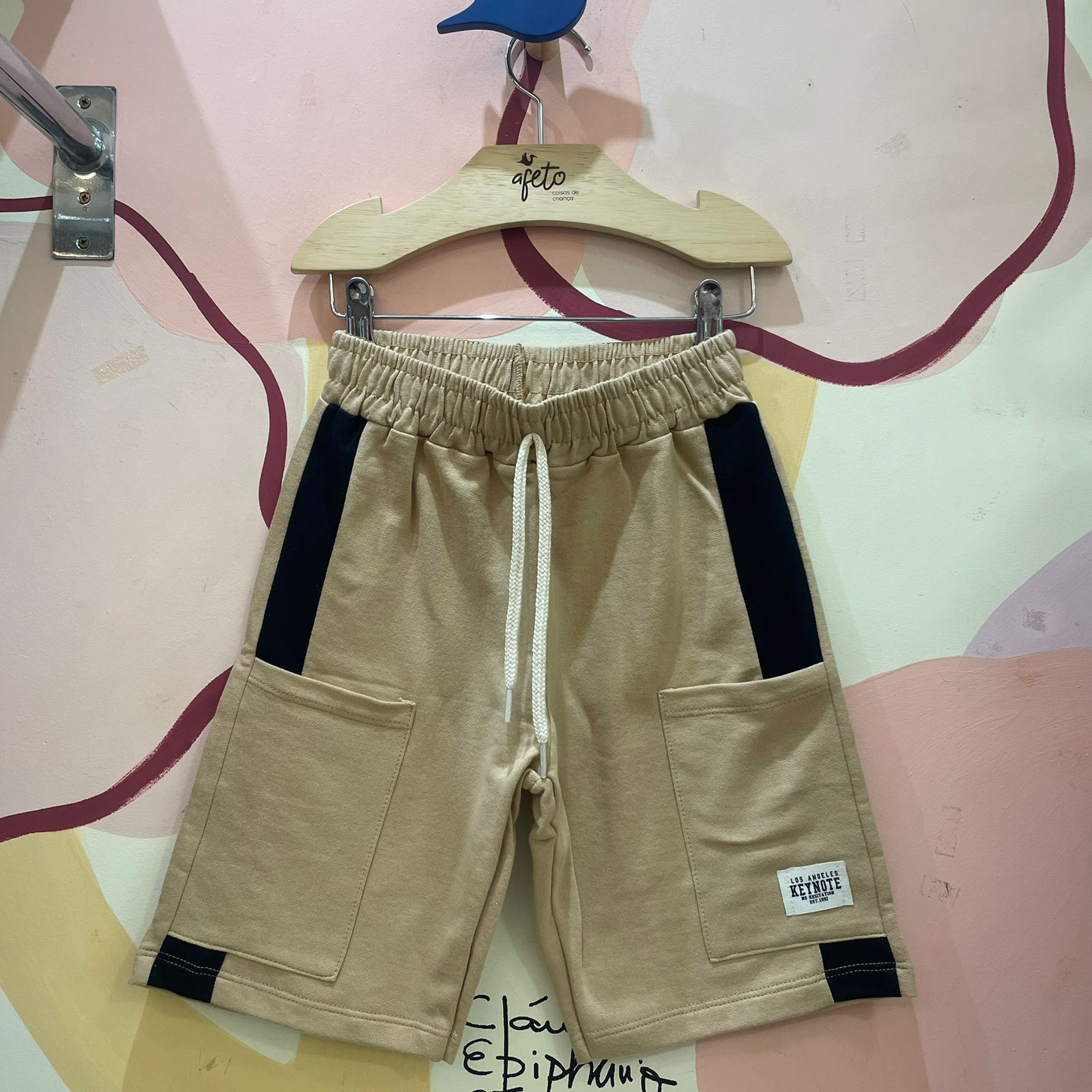 Bermuda Hrradinhos menino Moletinho Recortes Nude Preto