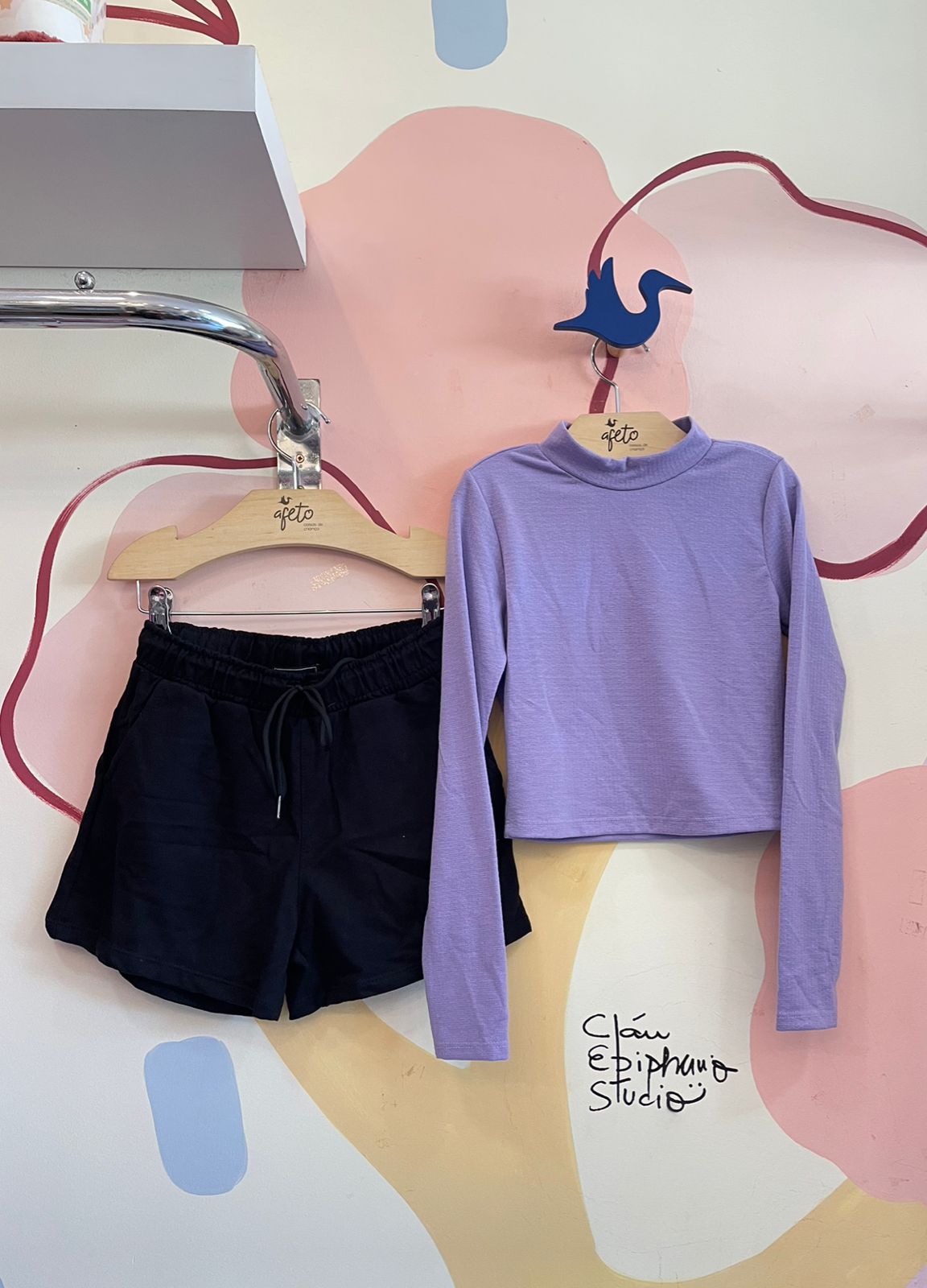 Conjunto Manga Longa Shorts menina cropped Vallen