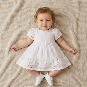 Vestido Manga Curta Bebe Momi menina Lasie com Tapa Fralda ( Não Acompanha Laço )