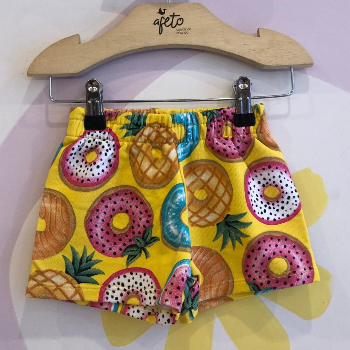 Shorts menina infantil Kyly em moletinho Donuts