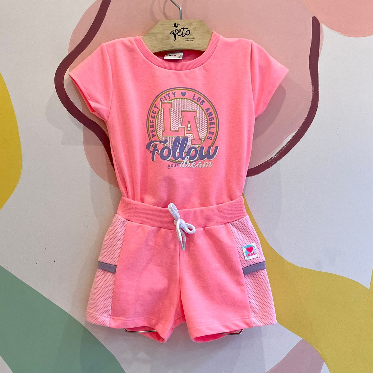 Conjunto Manga Curta Shorts Kaiani Infantil Fem Neon Follow Dream
